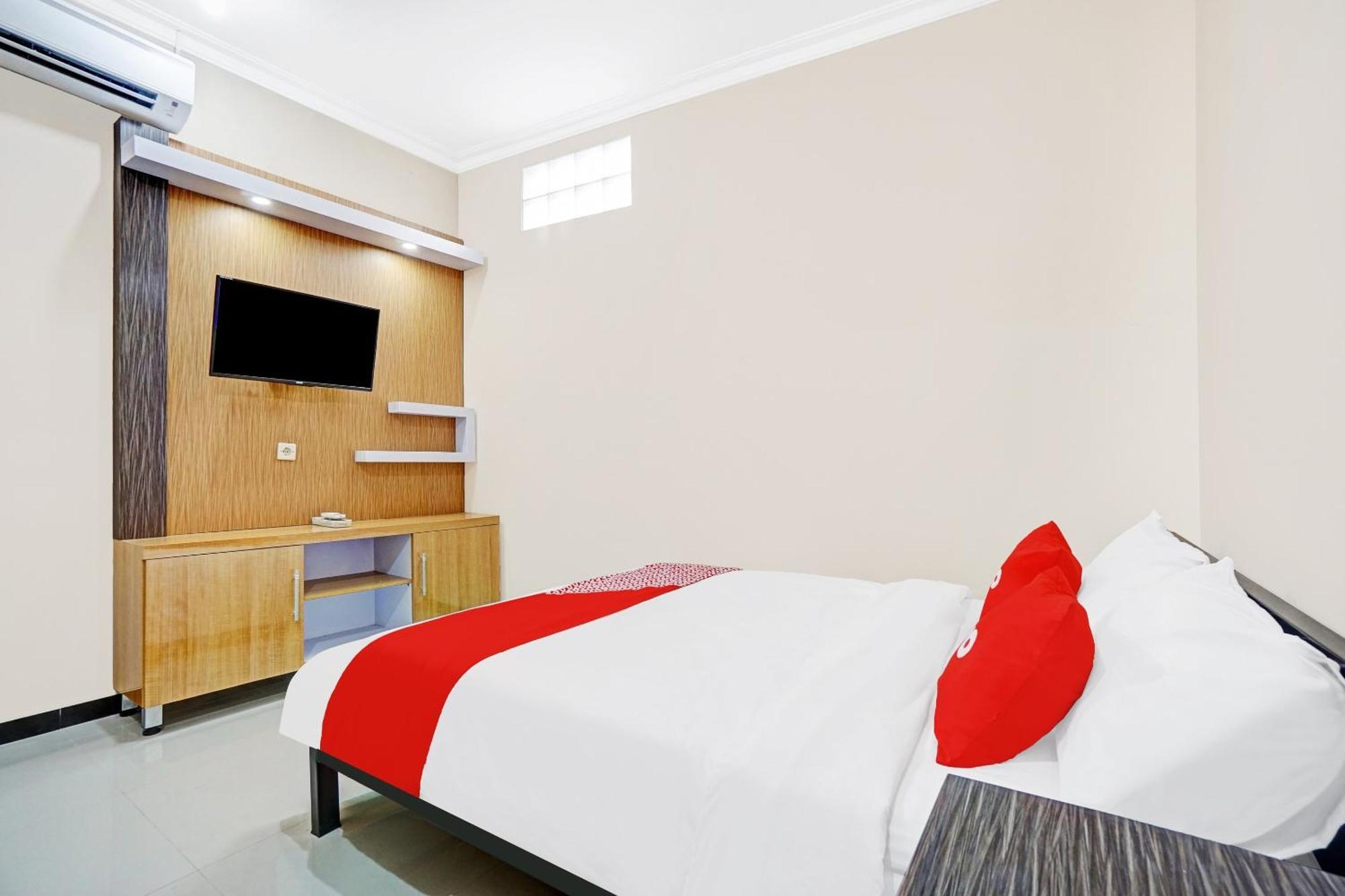 Avisha Guest House Syariah 말랑 외부 사진