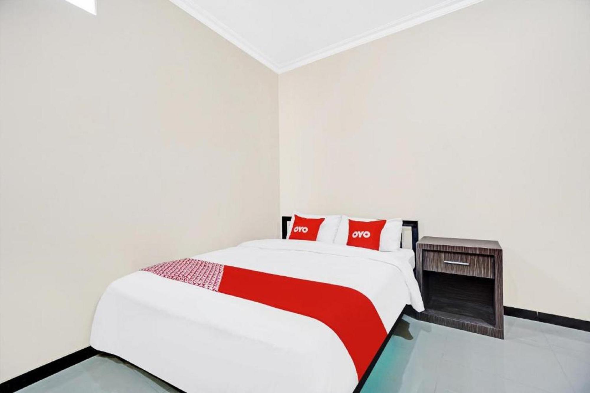 Avisha Guest House Syariah 말랑 외부 사진